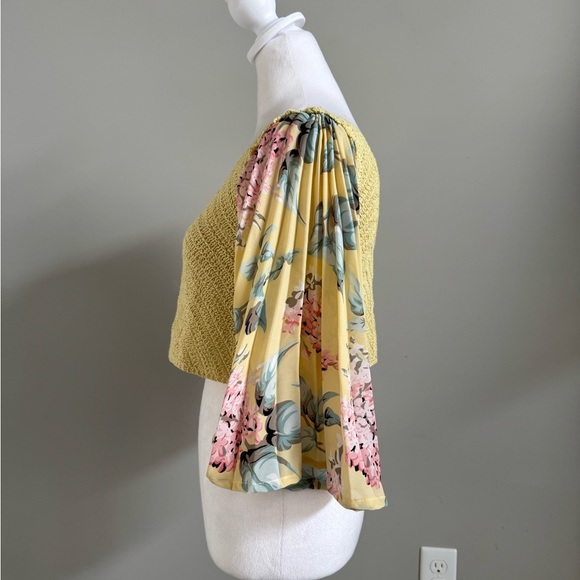 Matix Yellow Crochet Floral Accordion Bell Sleeve Cropped Blouse - Picture 4 of 8